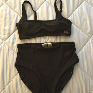 Calia by Carrie Underwood Swimsuit- Women’s Medium